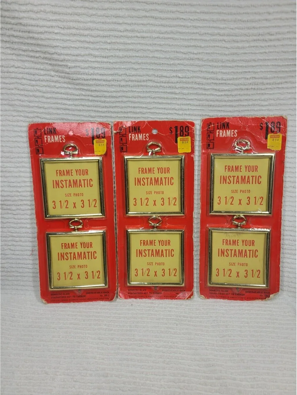 Vtg 70s Photo Frames Instamatic Square Gold Plastic Chain Link NOS On Card